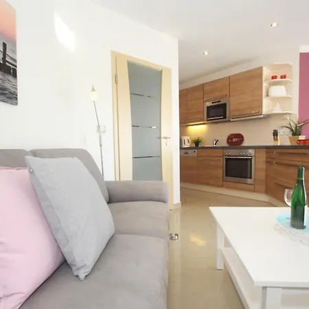Appartamento Rosenweg 16 2 *